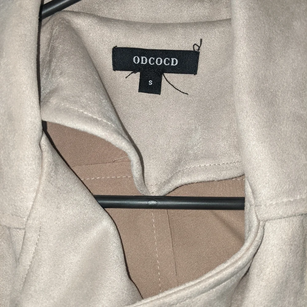 Polyester jacket - Picture 2 of 3